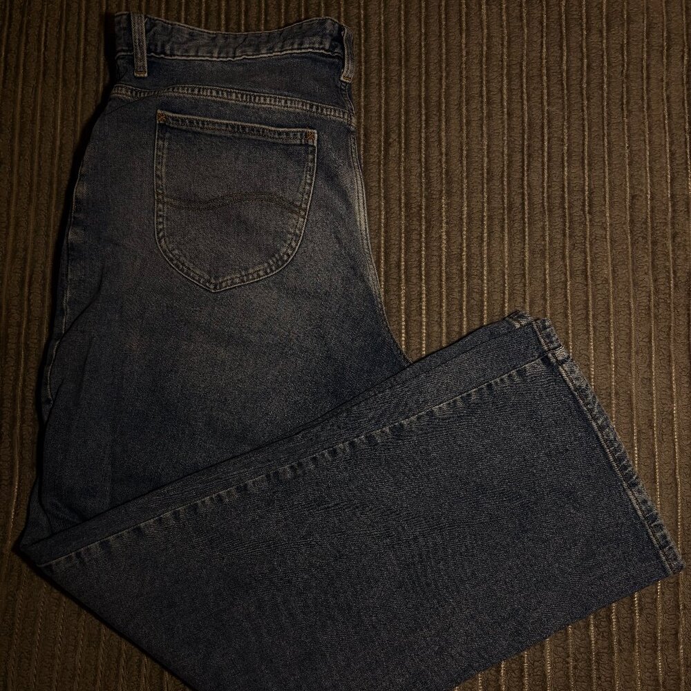 LEE Premium Quality Blue Jeans – Size 12